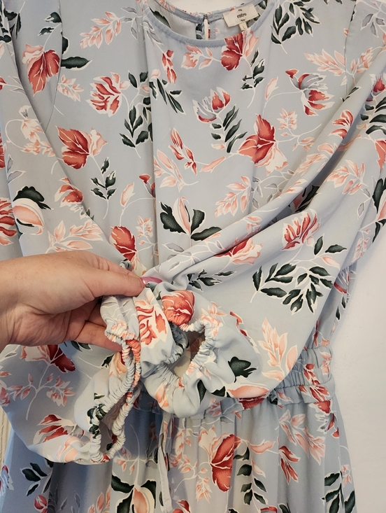 Light Blue Floral Long Sleeve Tie-Waist Dress Size Large Like-new - Picture 3 of 13